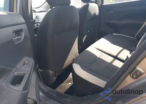 2022 Nissan Versa 1.6 Sv Xtronic Cvt from USA, damaged, VIN 3N1CN8EV2NL827738